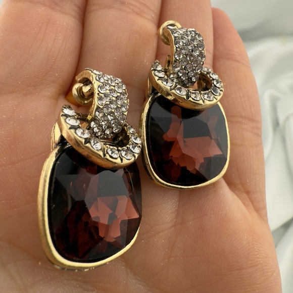 Luxury Gold and Brown Gemstone Earrings - Picture 7 of 8